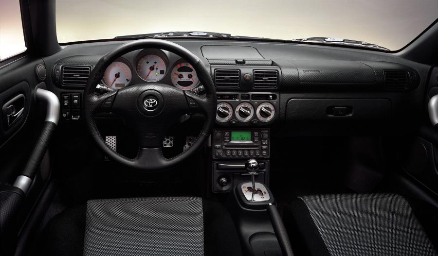  Toyota MR2 1999 года  (фото 4 из 45)